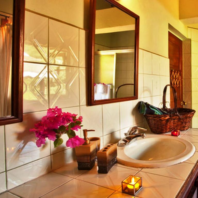 Villa Capri Cap Estate Kamer foto