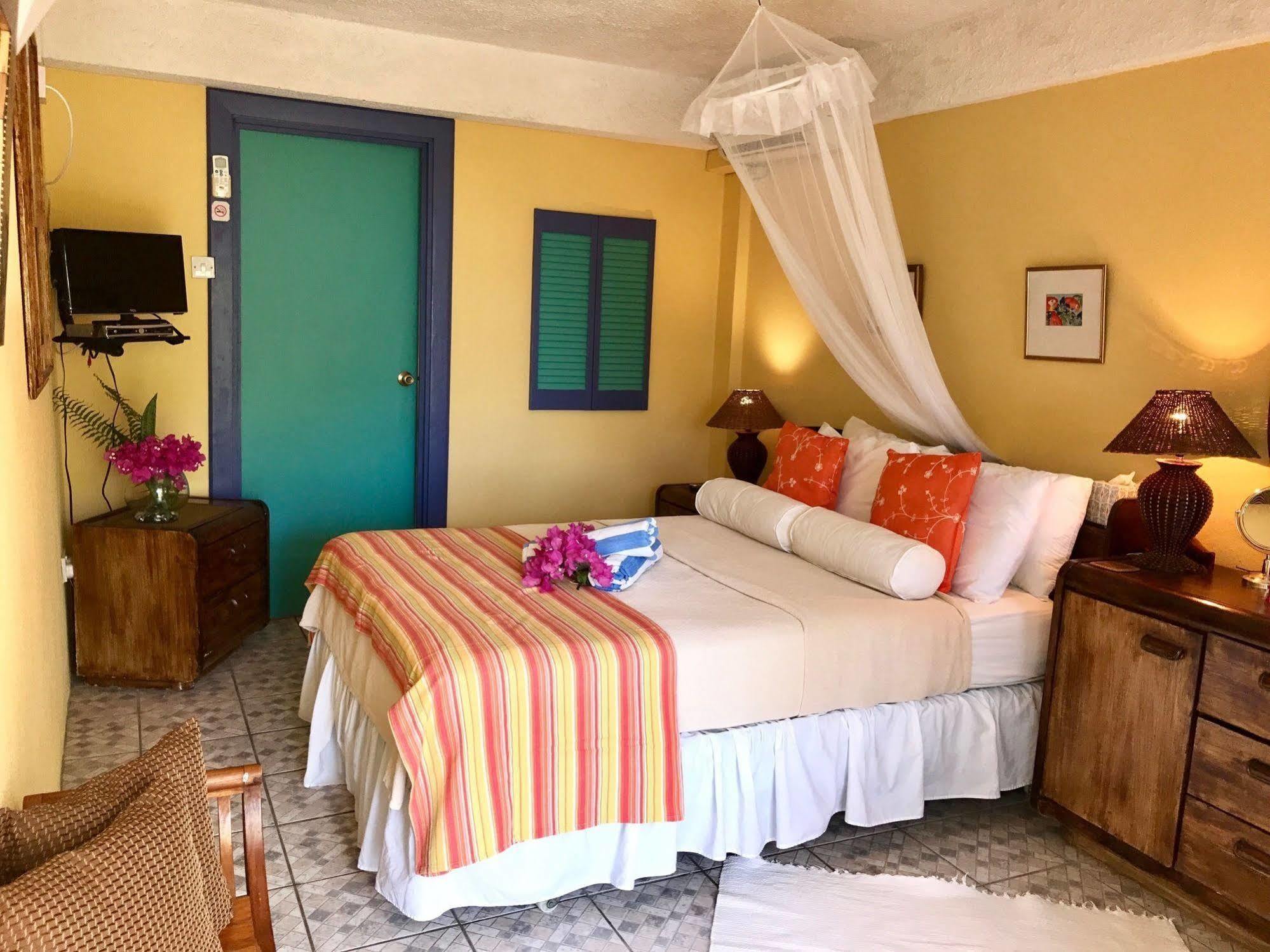 Villa Capri Cap Estate Buitenkant foto